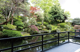 水明館　「山水閣」庭園